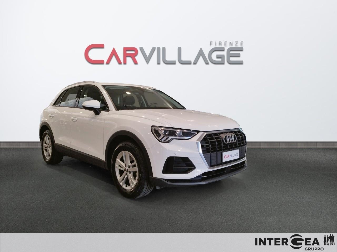 AUDI Q3 35 2.0 tdi Business s-tronic