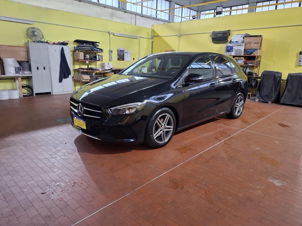 Mercedes-benz B 180 d Automatic Premium full optional