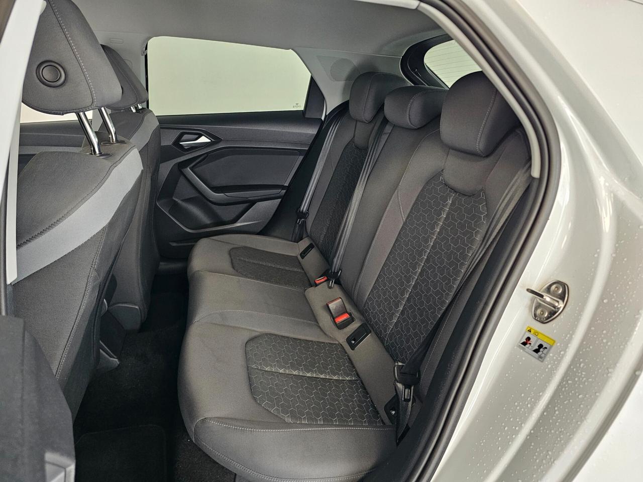 Audi A1 SPB 35 TFSI S tronic line edition