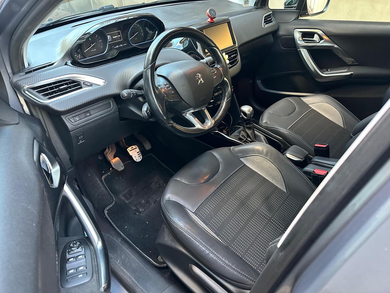 Peugeot 2008 130cv Allure UNICO PROPRIETARIO