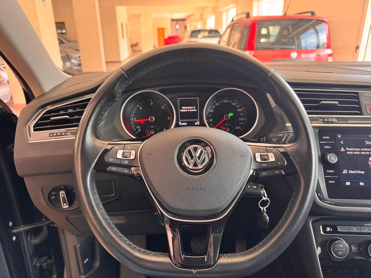 Volkswagen Tiguan 2.0 TDI SCR DSG Business BlueMotion Technology