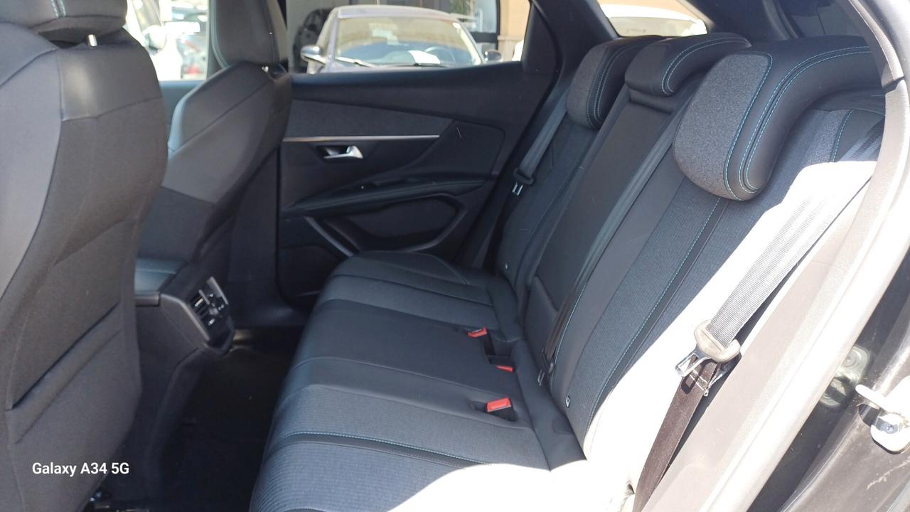 Peugeot 3008 BlueHDi 130 S&S EAT8 Allure Pack 2023!!