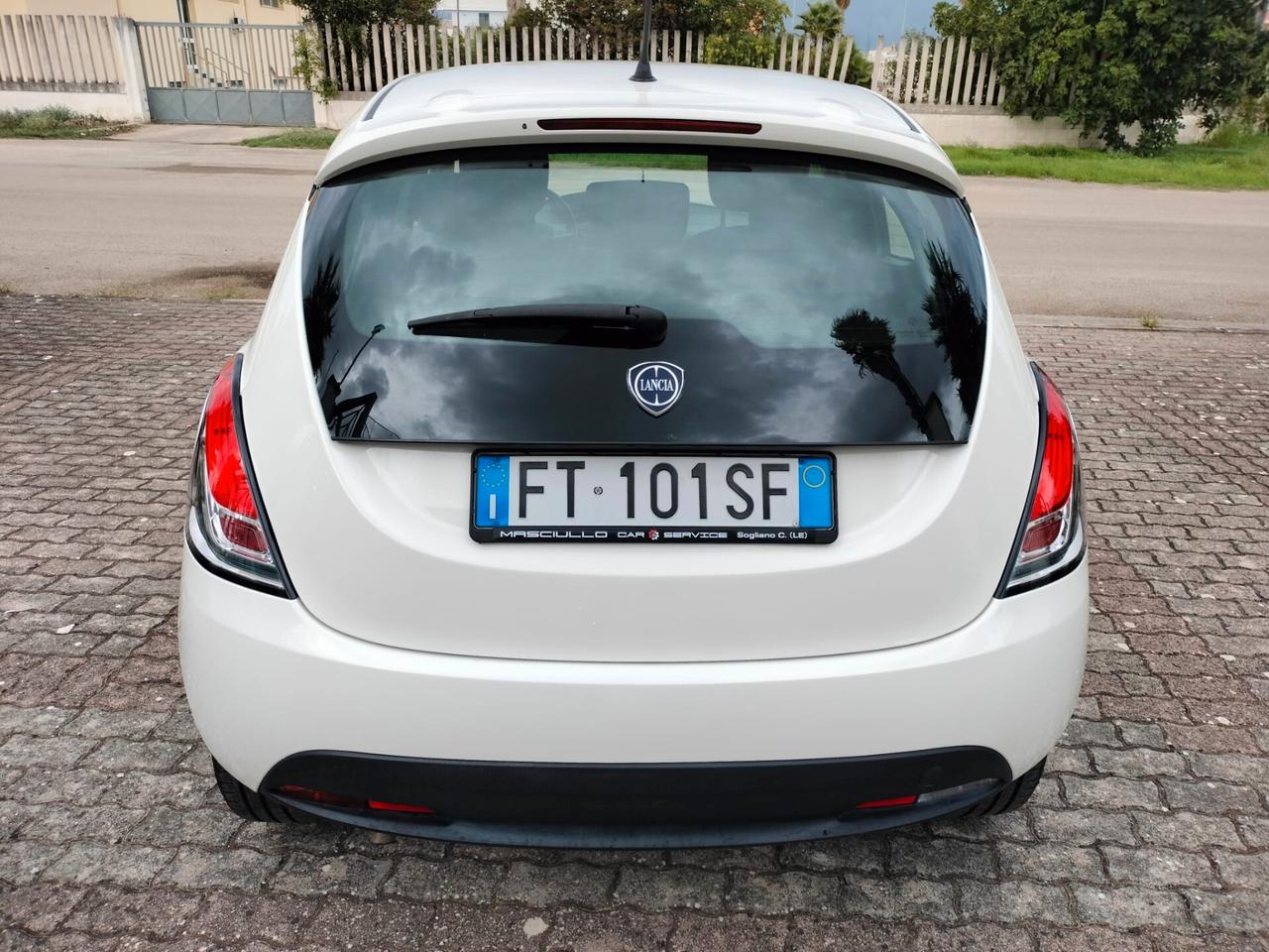 Lancia Ypsilon 1.2 69 CV 5 porte S&S Elefantino Blu