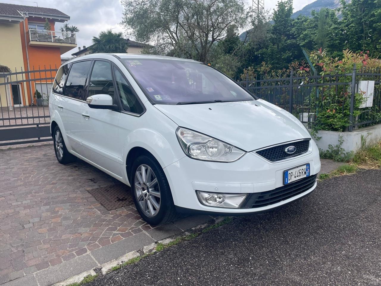 Ford Galaxy Galaxy