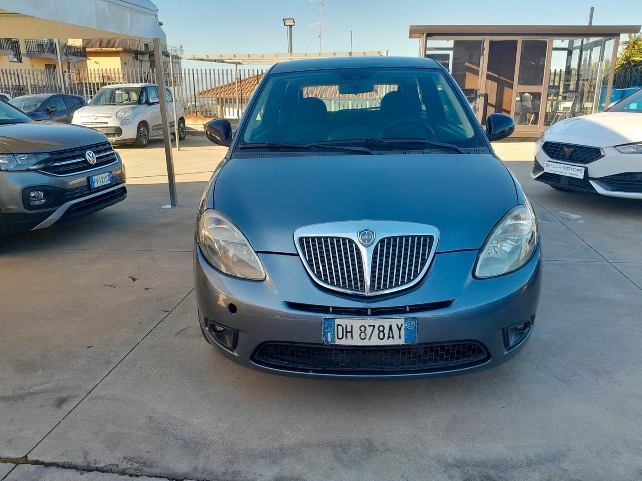 Lancia Ypsilon 1.3 MJT 75 CV Argento 75 CV Per Neopatentato