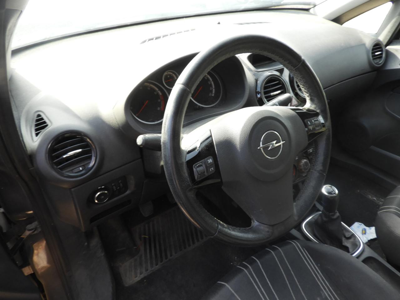 OPEL Corsa IV 2010 - Corsa 5p 1.2 Edition 85cv