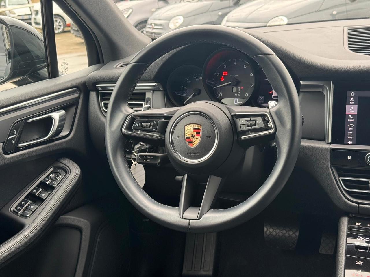 Porsche Macan 2.0 T SOLO 16000KM A SOLI 699 EURO AL MESE