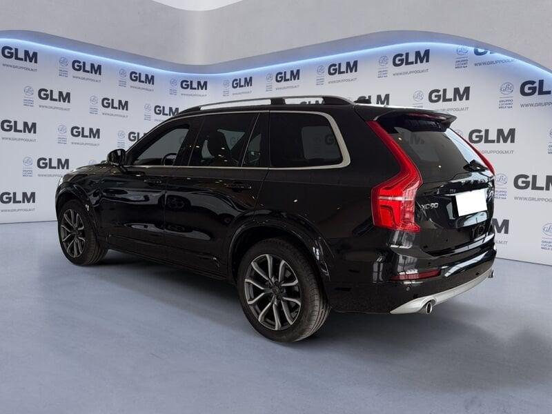Volvo XC90 D5 AWD Geartronic Momentum