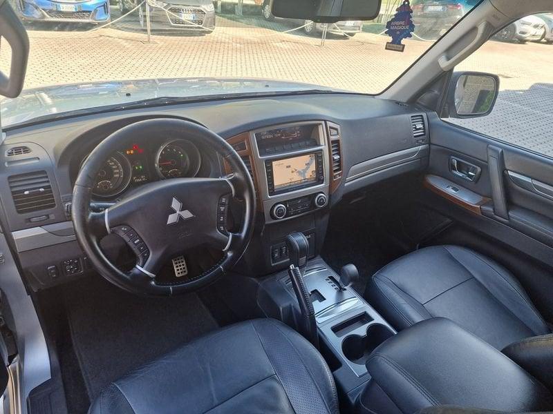 Mitsubishi Pajero Pajero 3.2 DI-D 16V 3p. Instyle AUTOCARRO N1 2 POSTI
