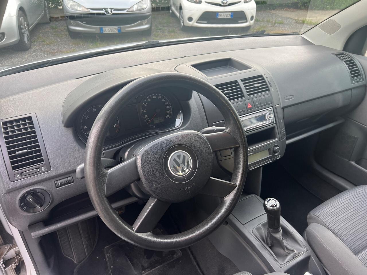 Volkswagen Polo 1.4 16V 5p. Trendline*86000KM*NEOPATENTATI