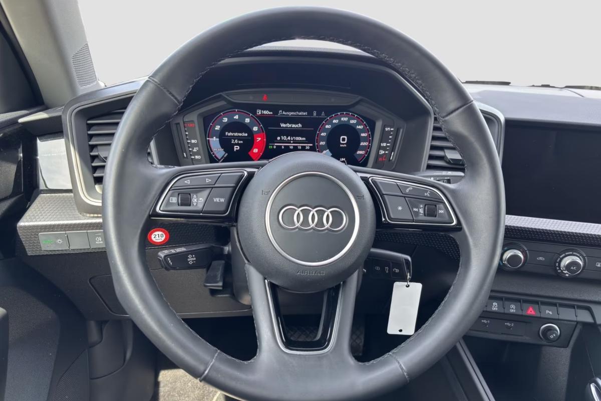 AUDI A1 SPB 25 TFSI S line edition