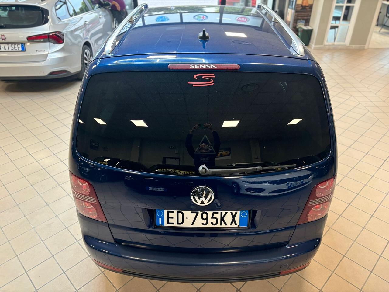 Volkswagen Touran 2.0 TDI 140 CV DSG Highline