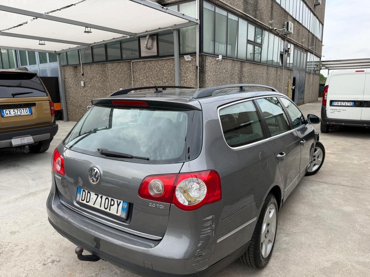 VW PASSAT 2.0TDI 140CV GANCIO TRAINO 1800KG