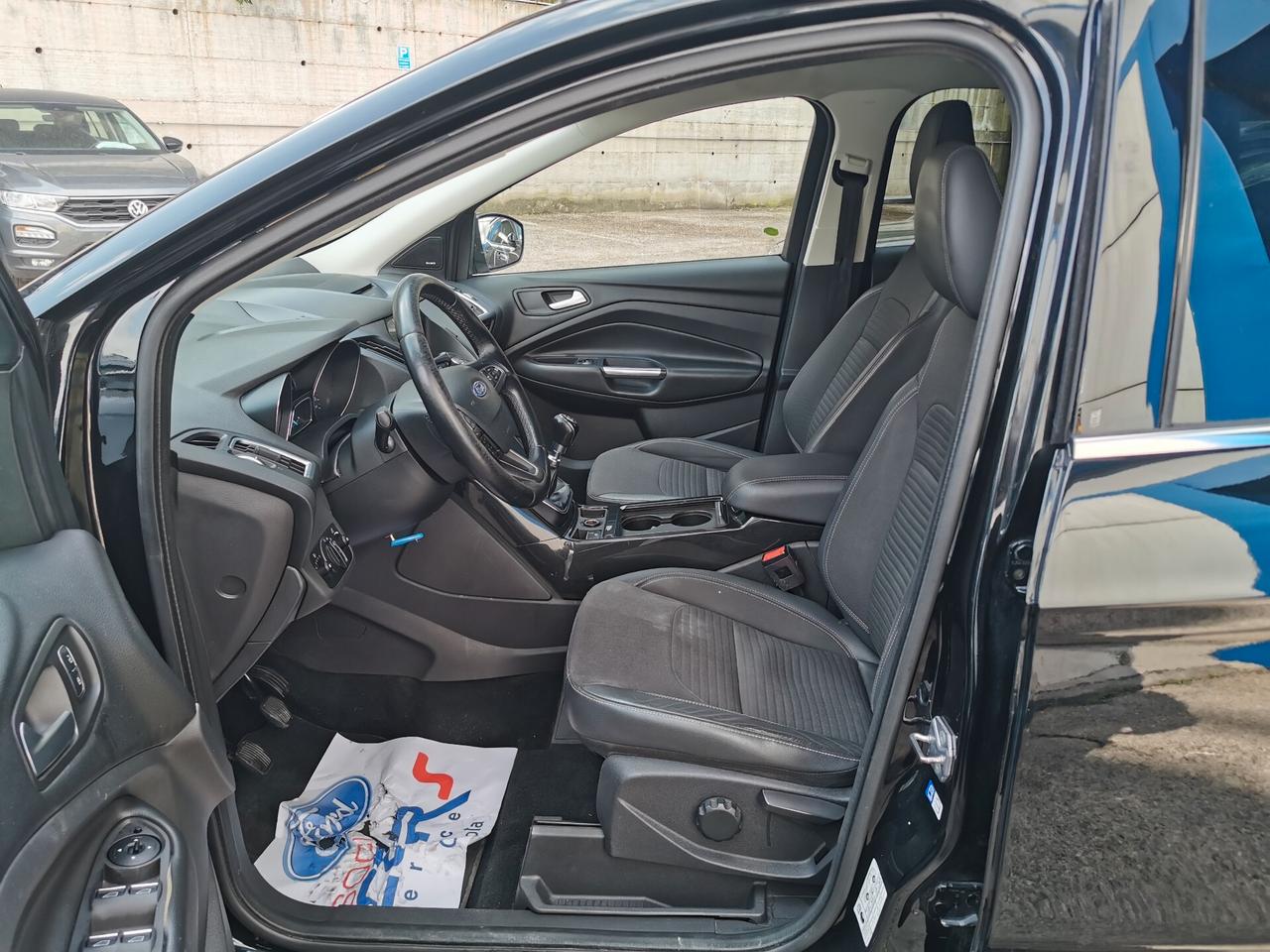 Ford Kuga 1.5 TDCI 120cv S&S 2WD Titanium