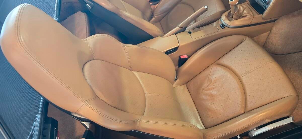 Porsche 997 997 carrera cabrio *Motore Nuovo*