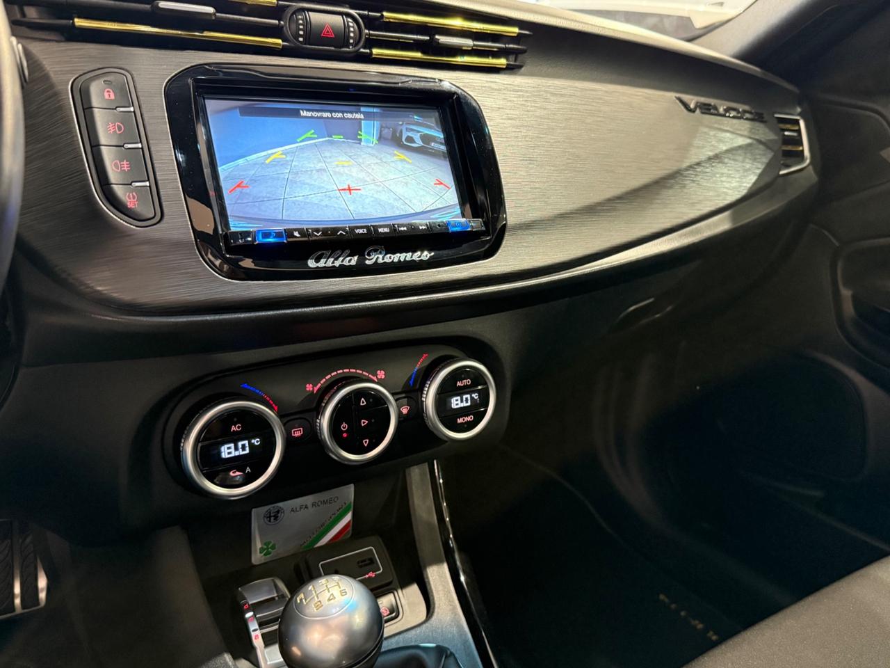Alfa Romeo Giulietta 1.6 JTDm 120 allestimento VELOCE verde Visconti