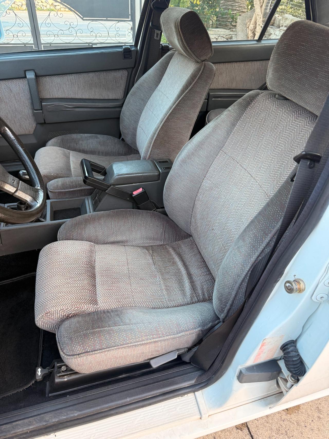 Alfa Romeo 75 2.0i Twin Spark