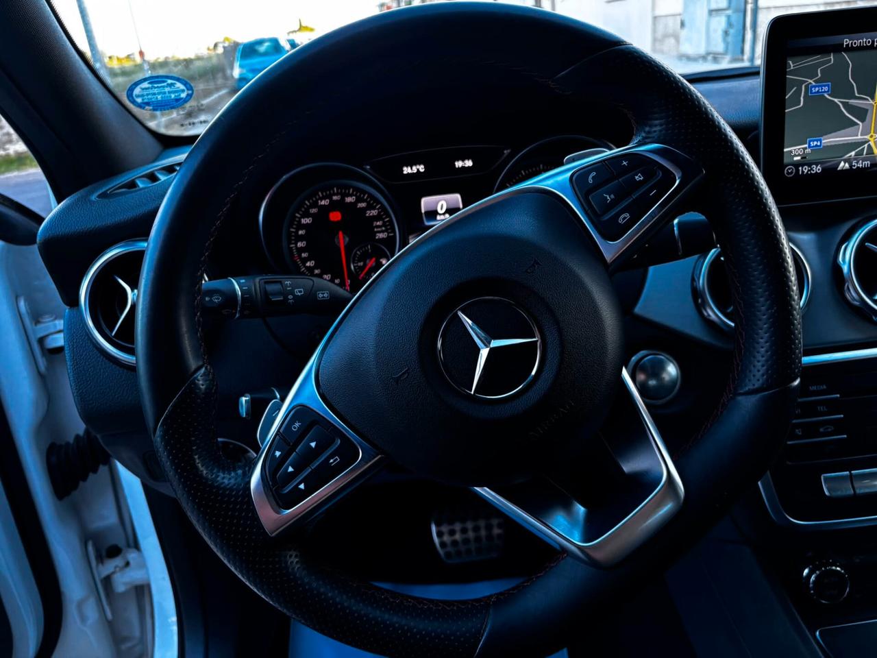 Mercedes Gla 200d Premium Night ed-2019