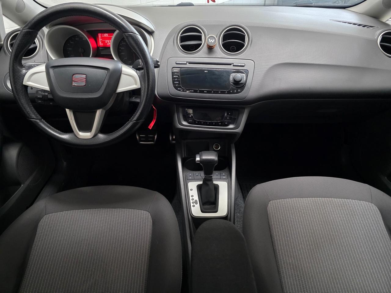 Seat Ibiza 1.2 TSI DSG 5 porte NEOPATENTATI