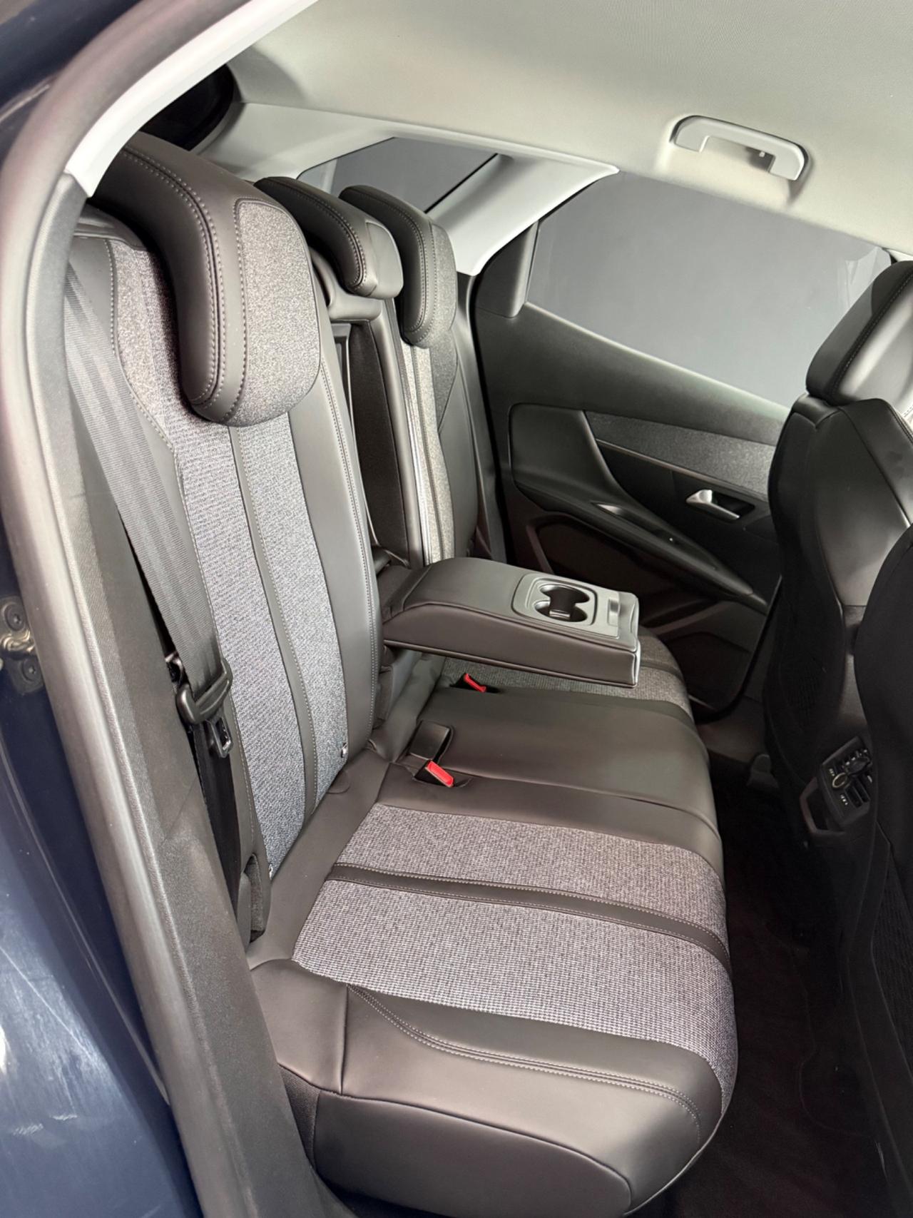 Peugeot 3008 BlueHDi 130 cv Allure 11/2018