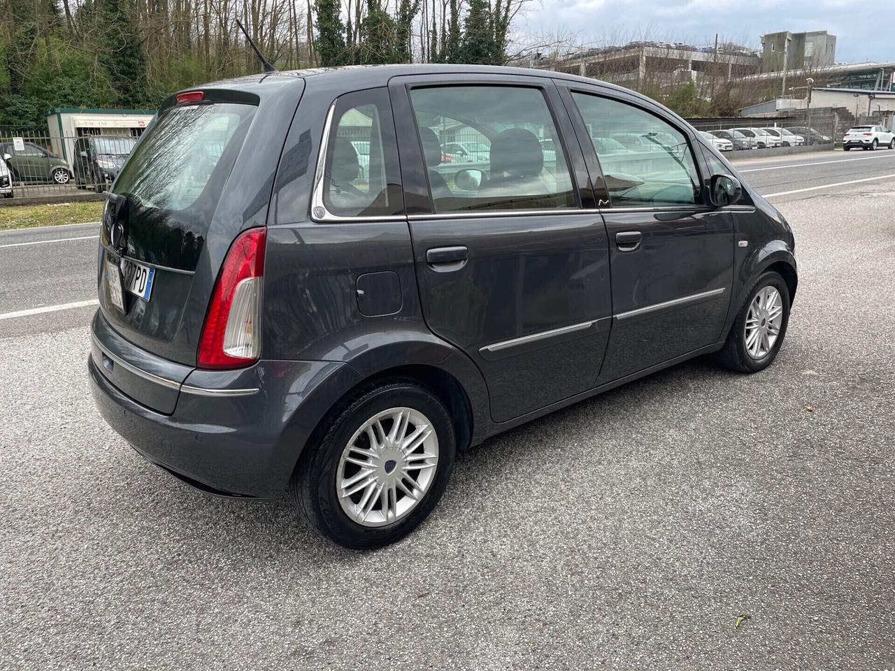 Lancia MUSA 1.3 Mjt 95 CV Platinum