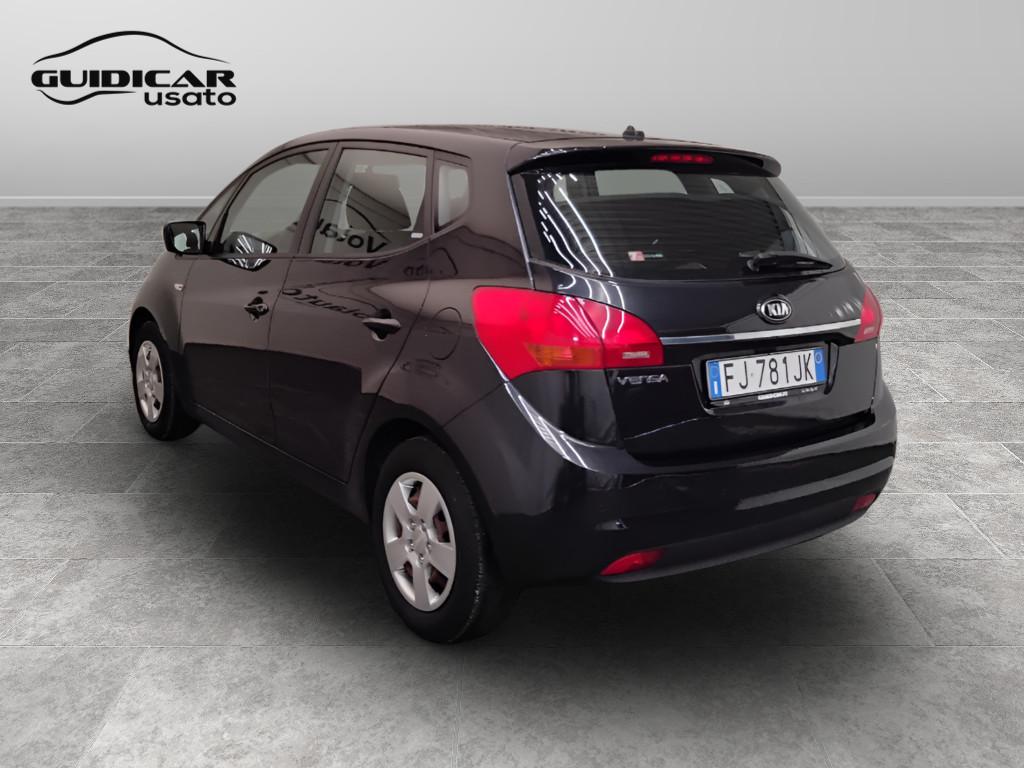 KIA Venga - Venga 1.4 cvvt Cool E6