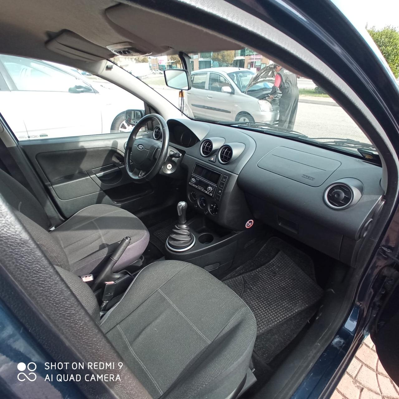 Ford Fiesta 1.4 TDCi 5p. Ghia