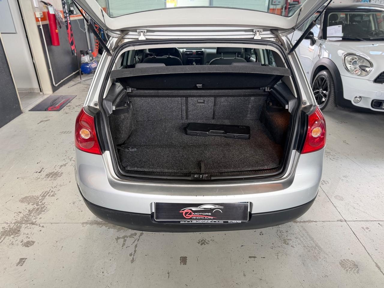 Volkswagen Golf comfortline 1.6 METANO NEOPATENTATI