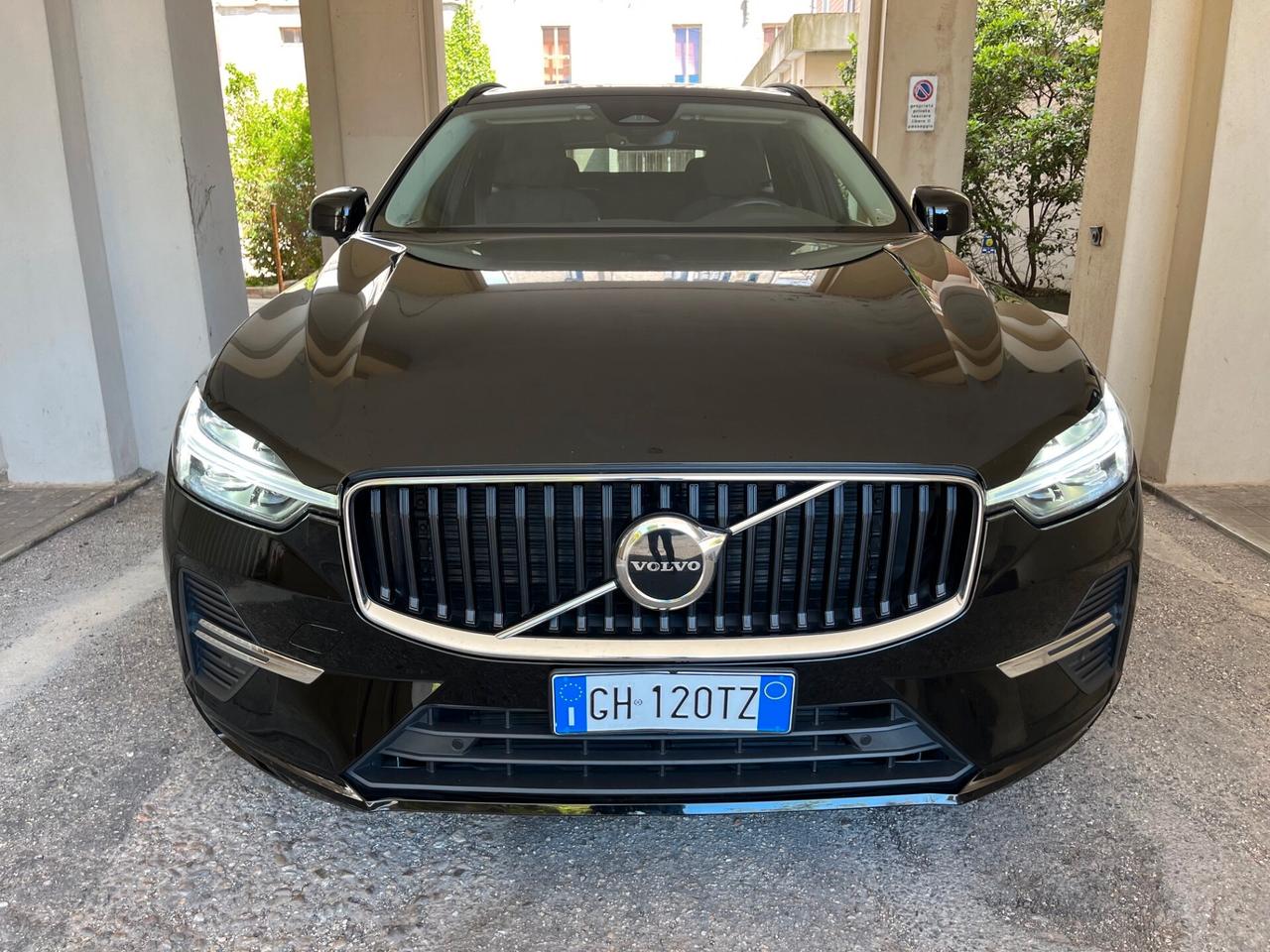 Volvo XC 60 XC60 B4 (d) AWD Geartronic Momentum Pro