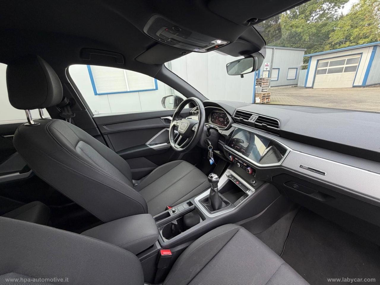 AUDI Q3 SPORTBACK 2.0TDI S-LINE BLACK EDITION