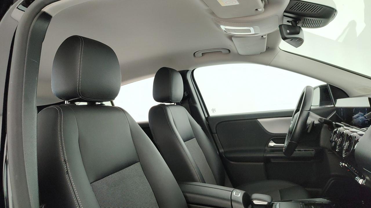 Mercedes-Benz GLA 180 d Business Extra auto