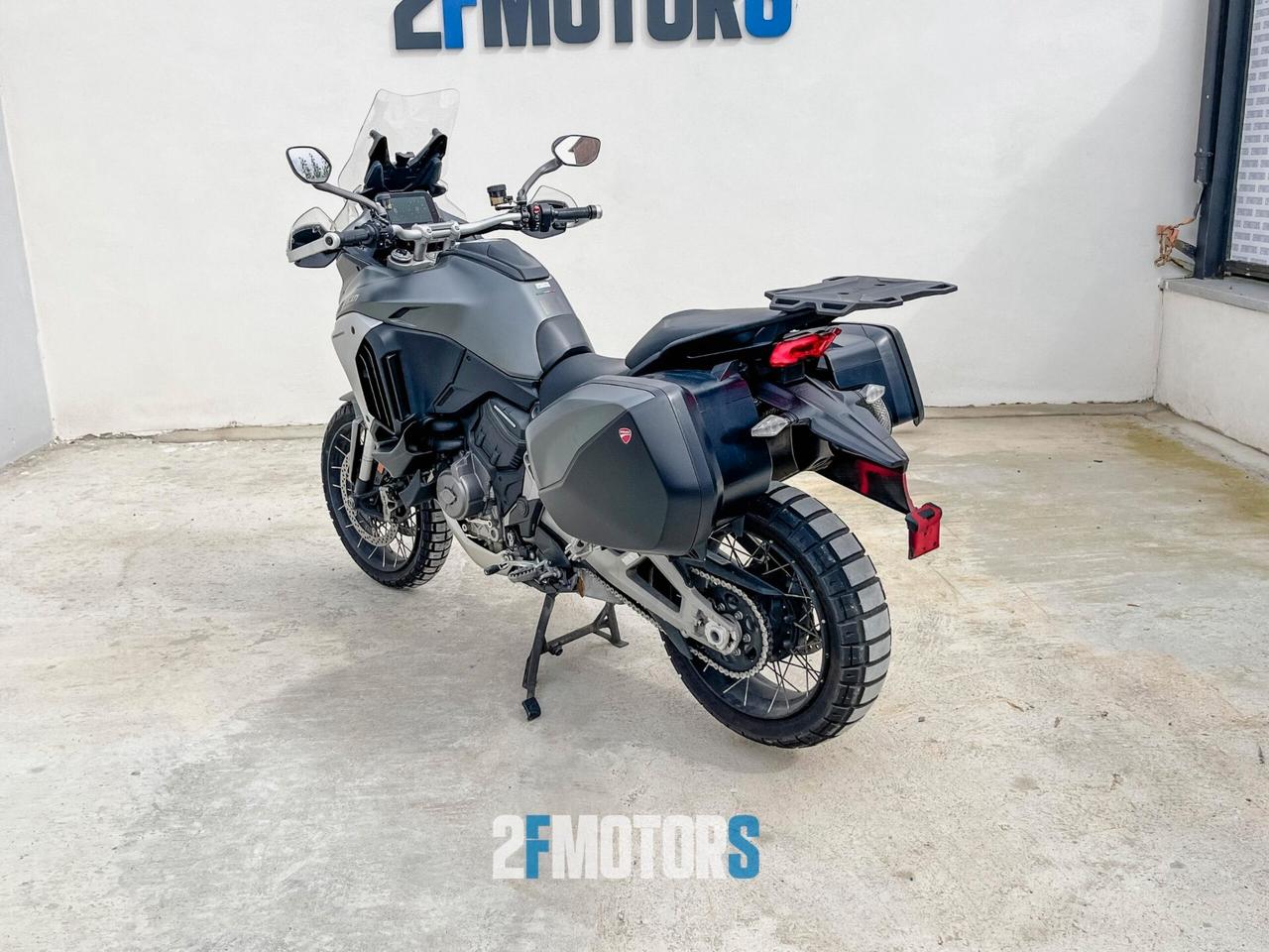 Ducati Multistrada V4 travel&radar aviator
