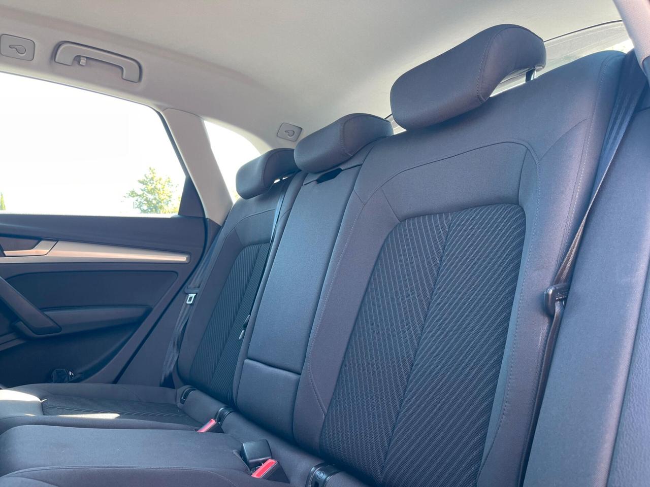 Audi Q5 2.0 TDI quattro S tronic Business