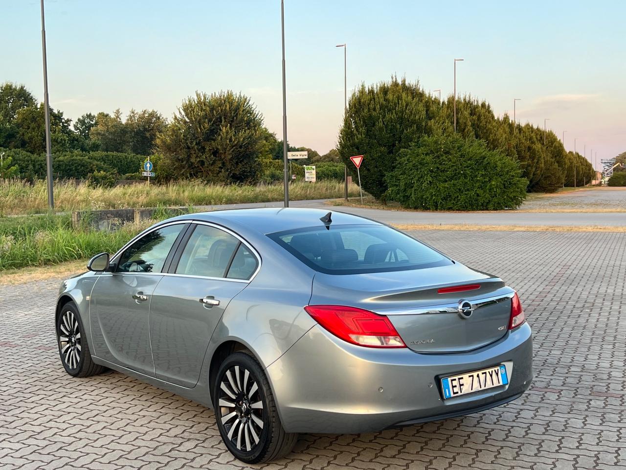 Opel Insignia 2.0 CDTI 4 porte Cosmo