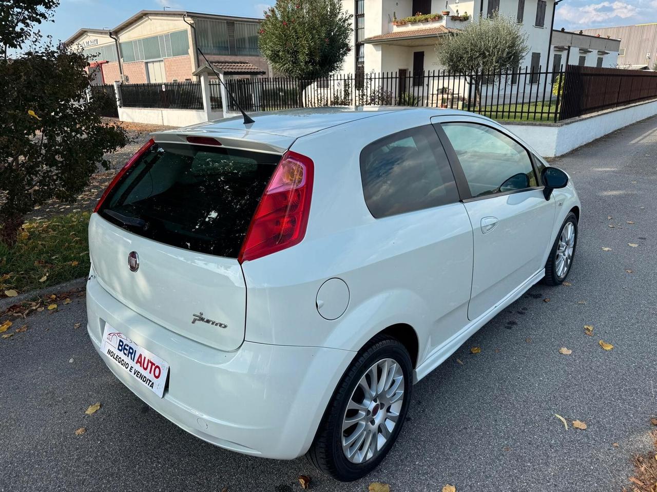 Fiat Grande Punto allestimento sport