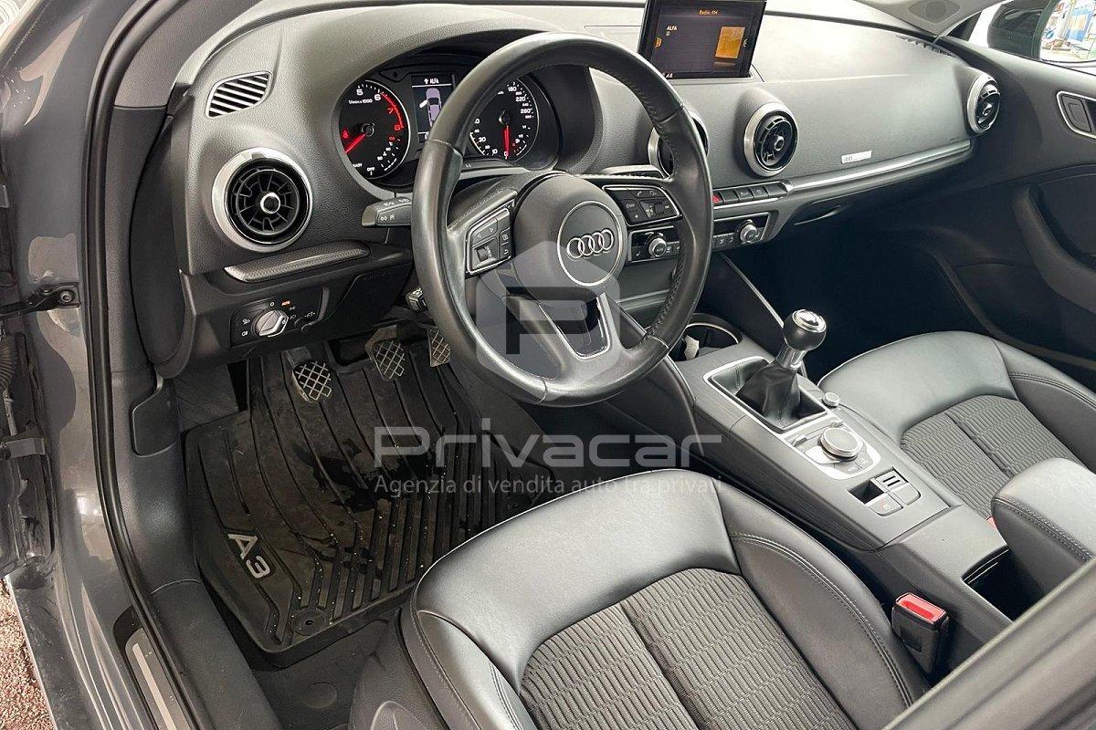 AUDI A3 Sedan 1.0 TFSI Business