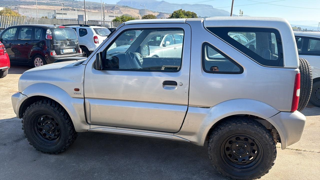 Suzuki Jimny 1.5 DDiS cat 4WD