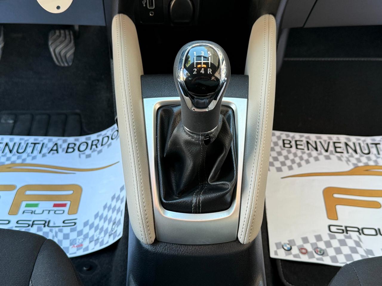Nissan Micra 1.0 IG 5P *LED *CARPLAY - 2019