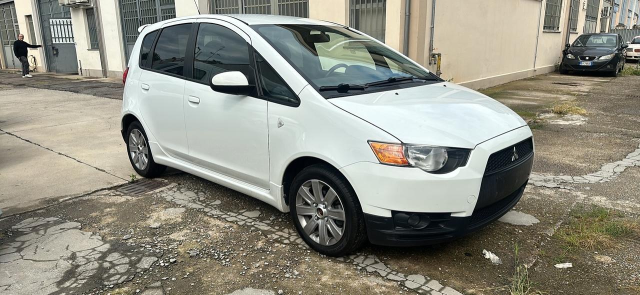 Mitsubishi Colt NO