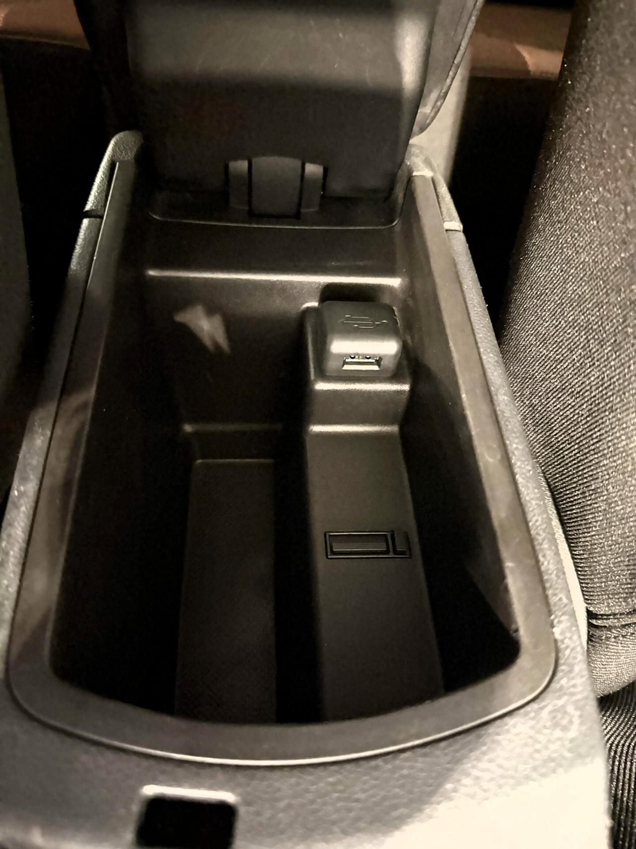 Peugeot 308 1.6HDI EDITION NAVI UNICO PROPRIETARIO