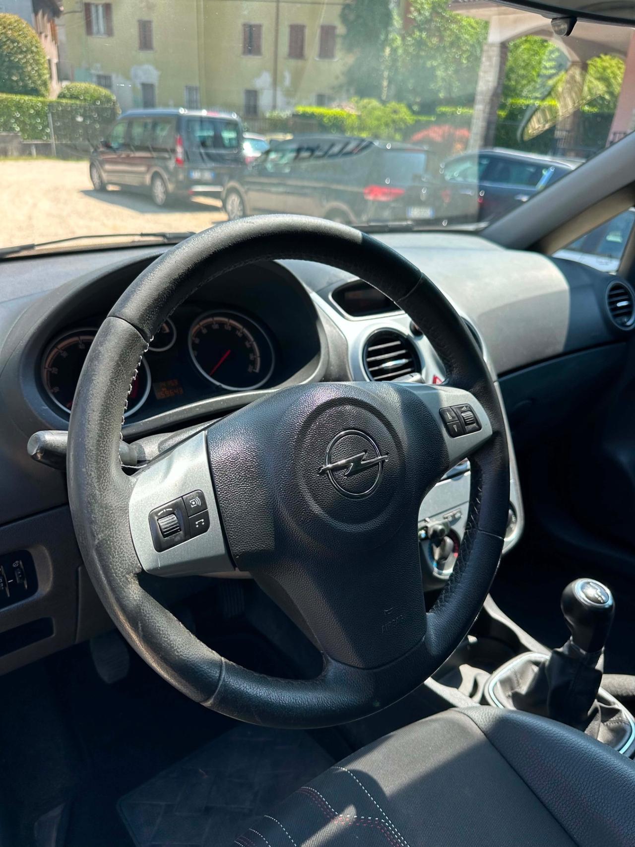 Opel CORSA 1.2 5P GPL COSMO KMCERT NEOPAT UNICOPR