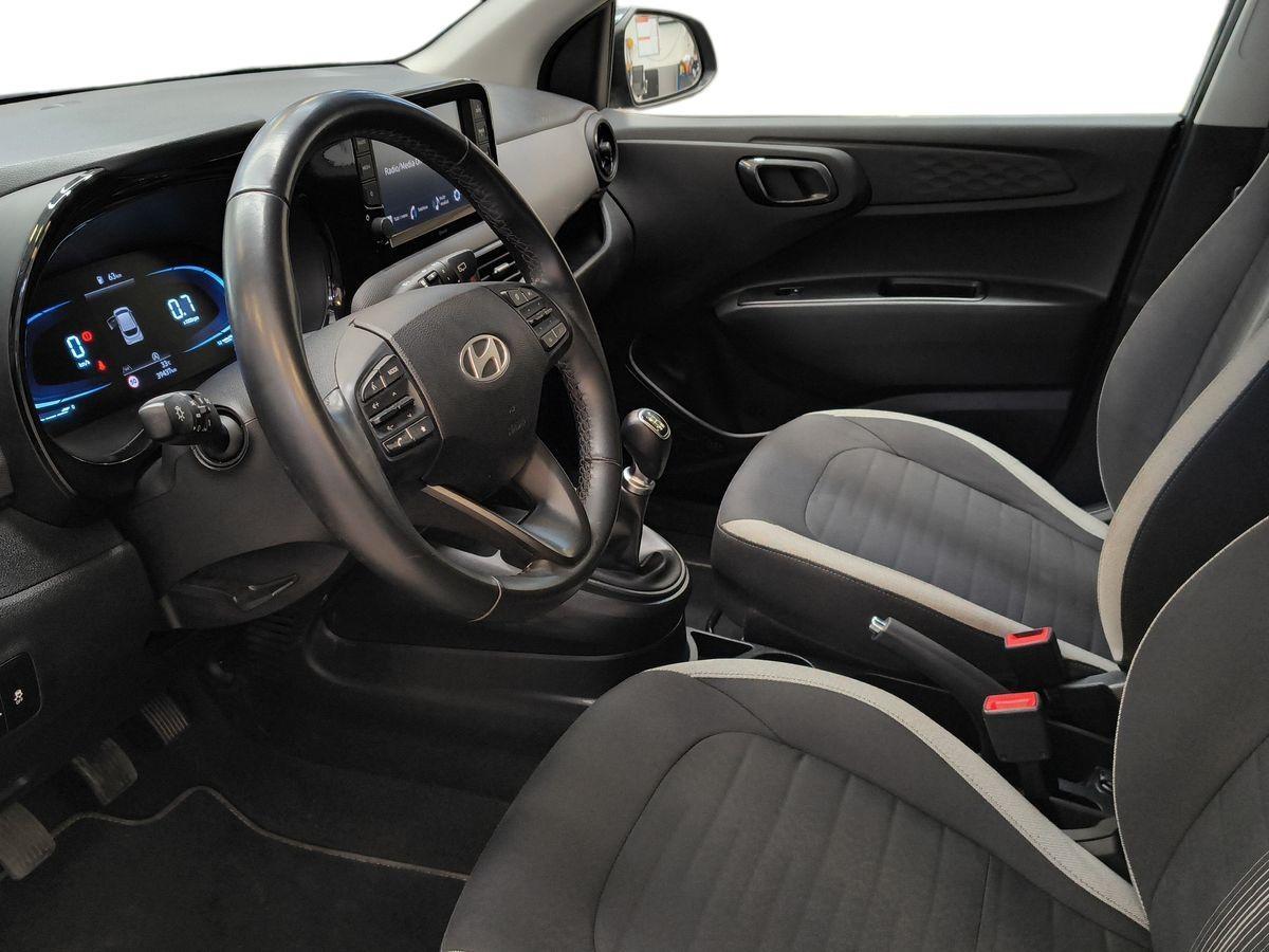 HYUNDAI i10 III 2023 - i10 1.0 mpi Connectline 67cv