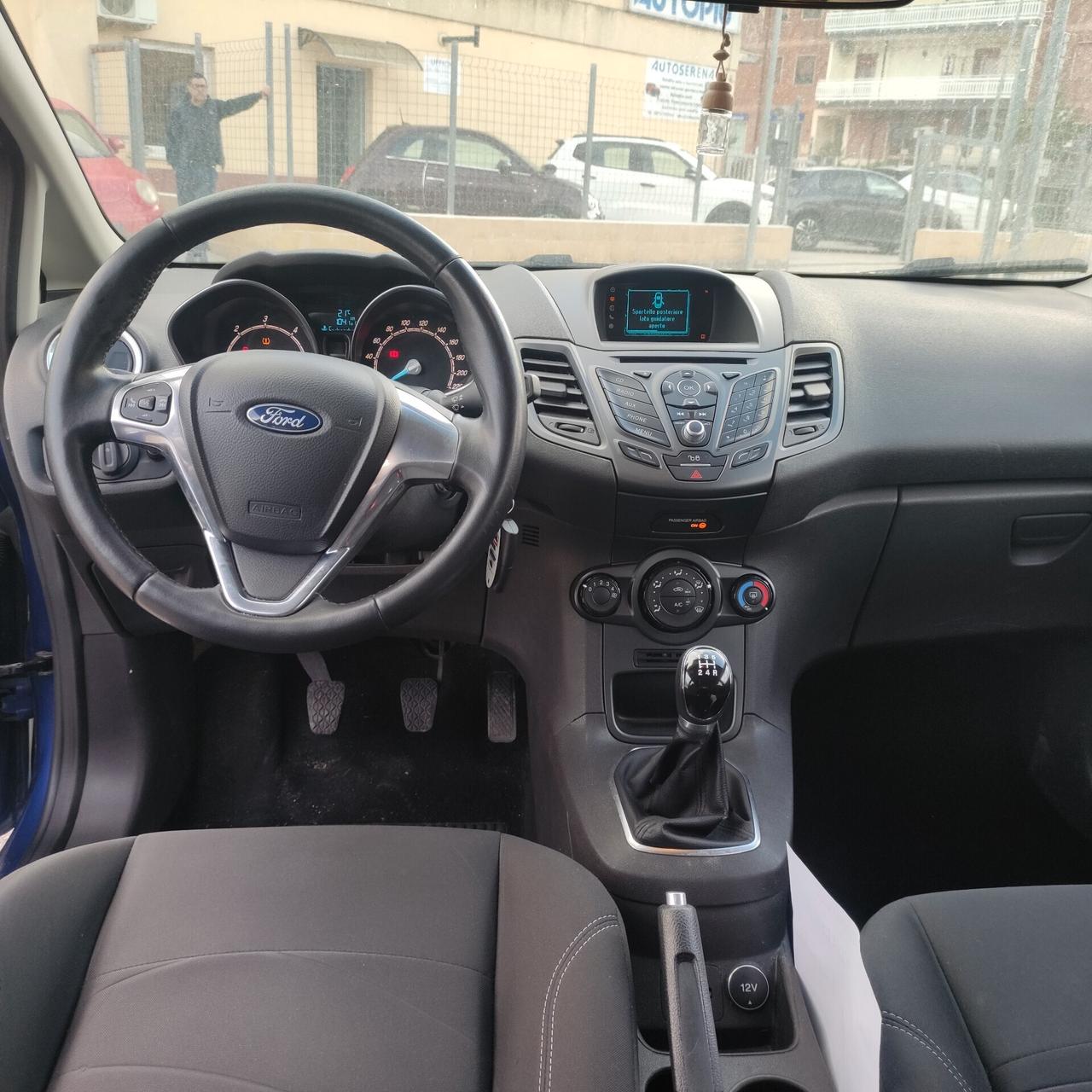 Ford Fiesta 1.5 TDCi 75CV 5 porte Business