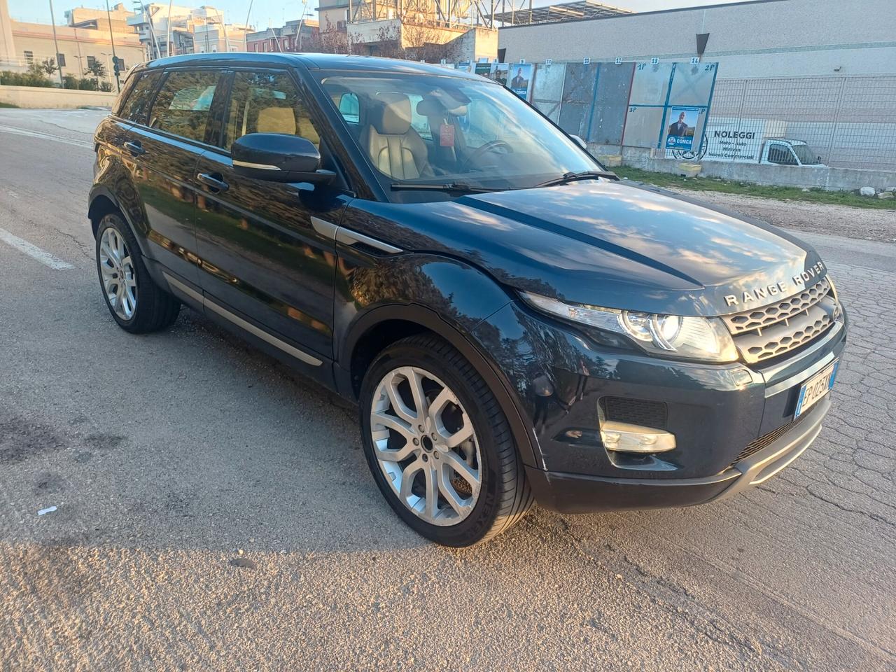Land Rover Range Evoque 2.2 Sd4 5p. Dynamic Limited Edition