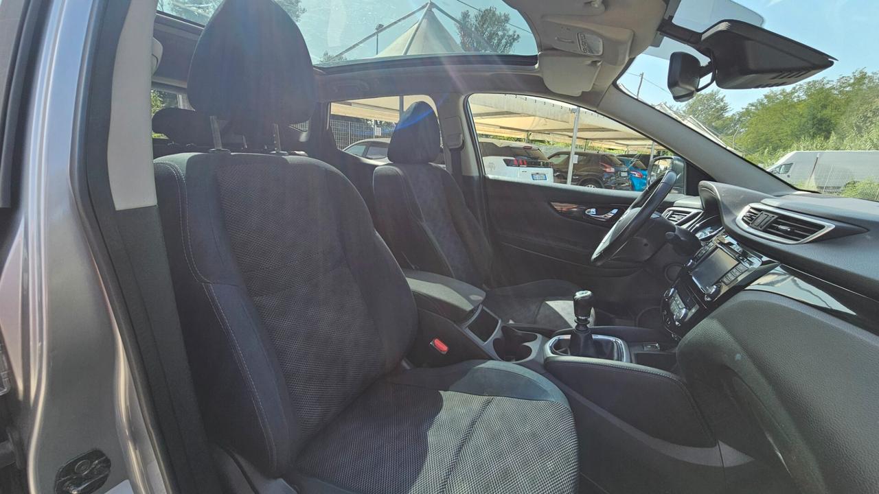 Nissan Qashqai 1.5 dCi Tekna