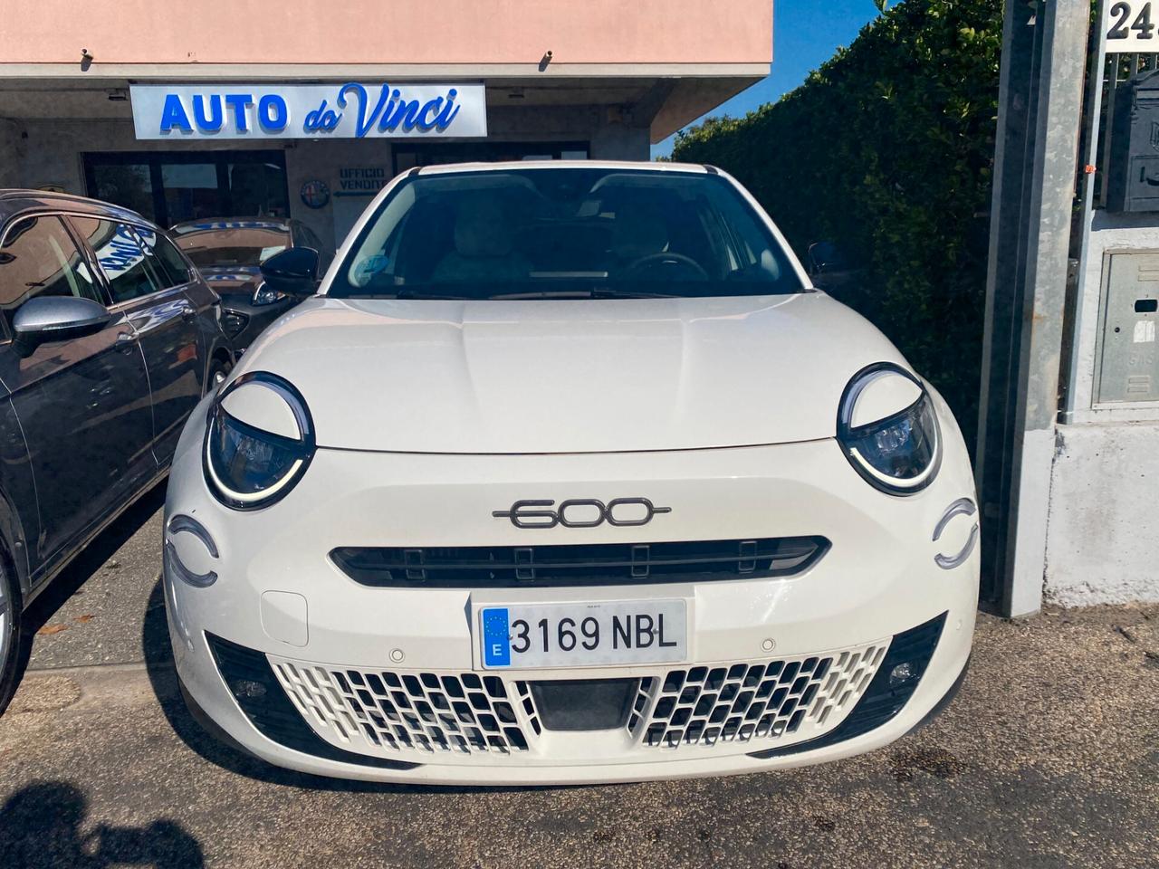 FIAT 600 Hybrid 110 CV DCT La Prima