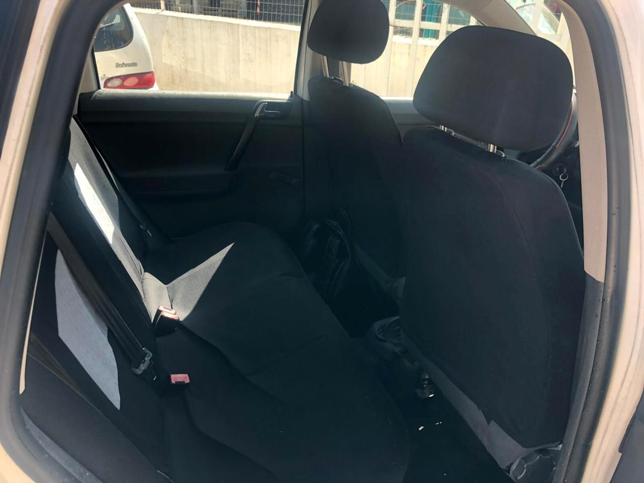 VOLKSWAGEN POLO 1.4 TDI 69CV PROMO ESTATE
