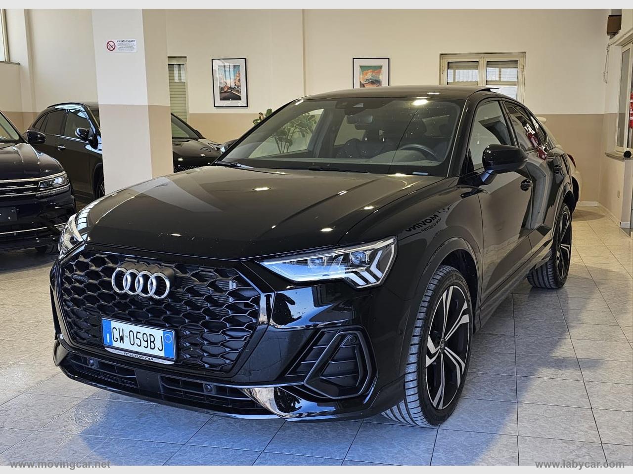 AUDI Q3 SPB 40 TDI qu. S tr. S line edition AUDI Q3 SPB S LINE INDENTITY BLACK TETTO...