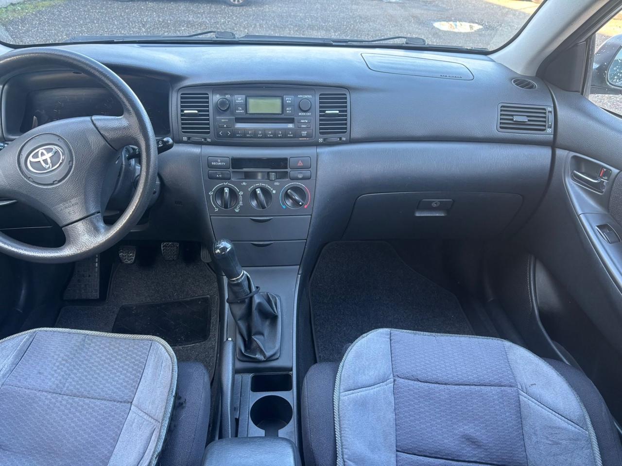 Toyota Corolla 1.4 16V 5 porte