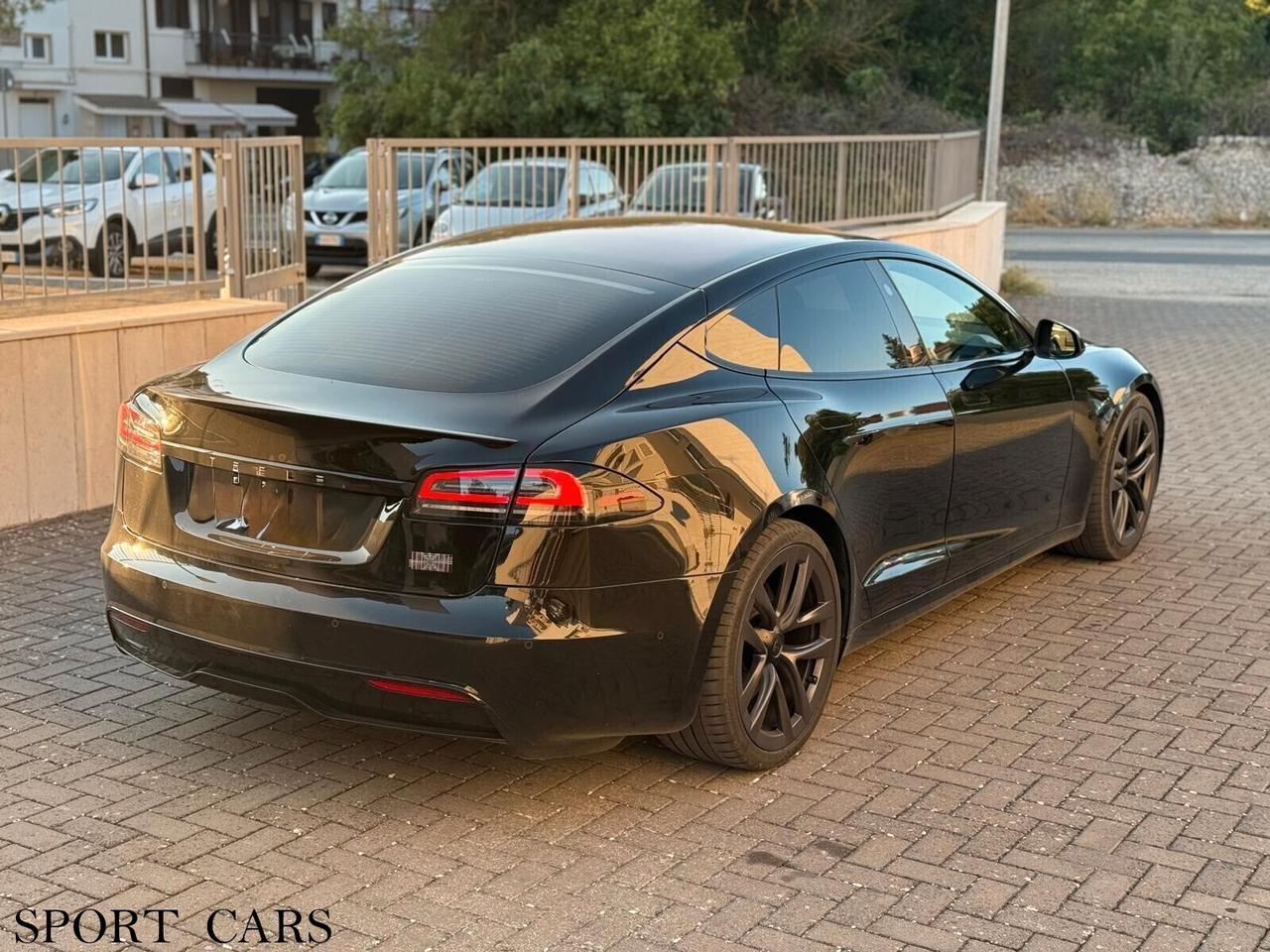 Tesla Model S 1020 cavalli Plaid